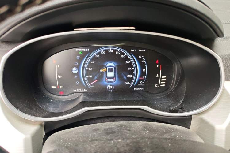 Used Geely Auto Emgrand X7 Sport 2018 1.8TD Automatic Two-Wheel Drive Smart Connect 4G Internet Edition
