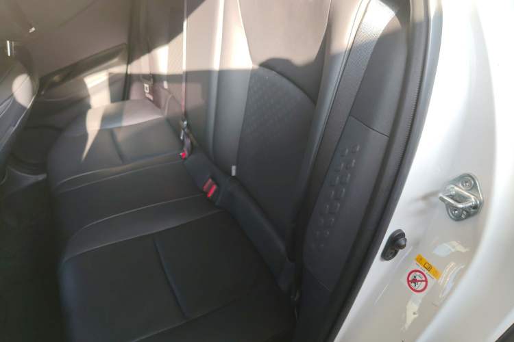 Used Toyota IZOA 2018 2.0L Yichi Version China VI Standard