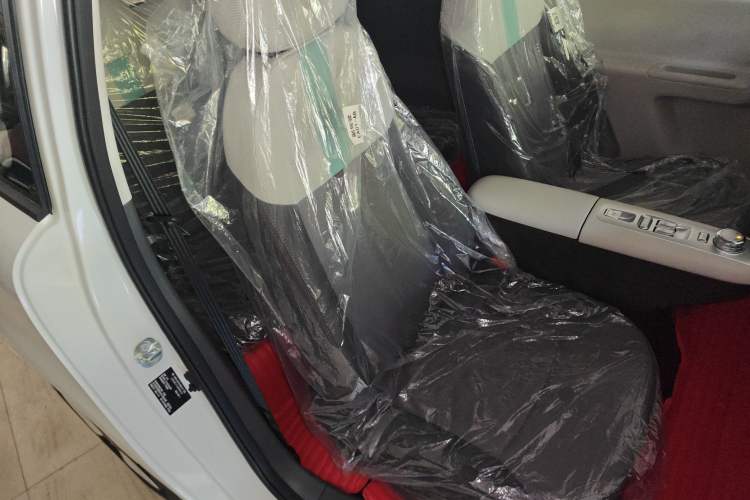 Used CHANGAN NEVO Lumin 2025 205 km Xiangqin Version Right Front Seat