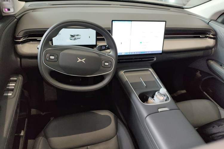 Used XPeng G6 2025 625 Long-Range Max Flagship Edition