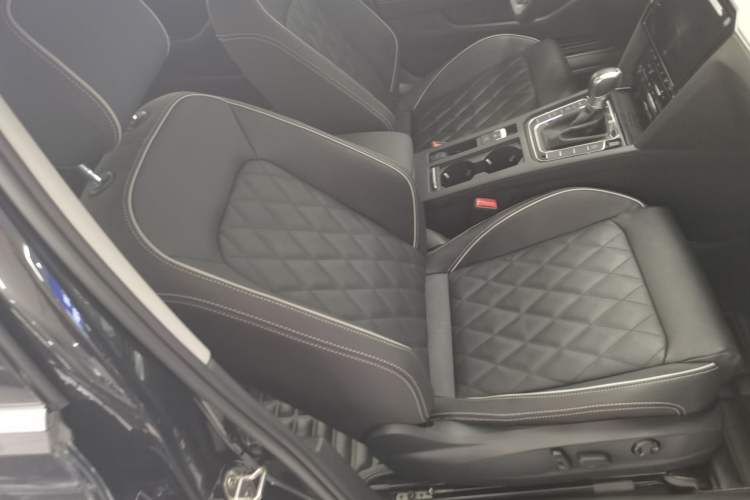 Used Volkswagen Magotan GTE Plug-in Hybrid 2022 GTE Luxury Model
