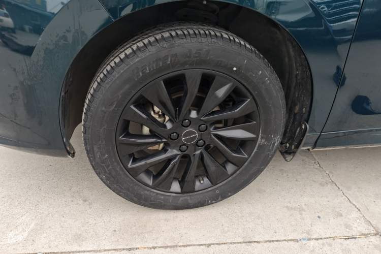 Used FORTHING T5 EVO 2021 1.5TD DCT Diamond Edition Left Front Wheel Hub