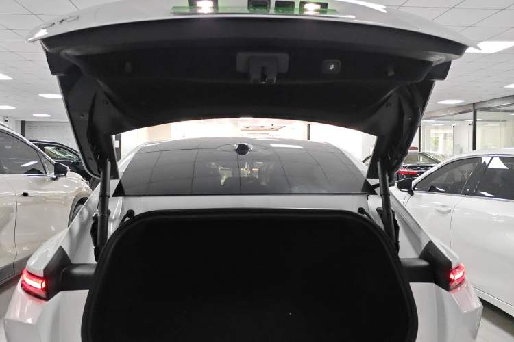 Used Nio ET5 2022 75 kWh