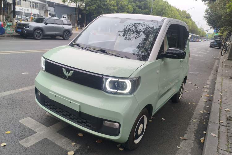 Used Wuling Hongguang MINIEV 2021 Macaron Premium Model – Lithium-NMC