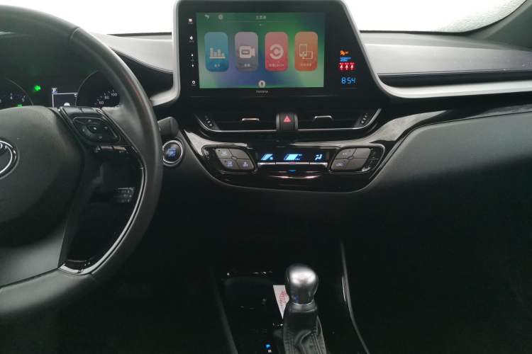 Used Toyota IZOA 2021 2.0L Yidong Edition
