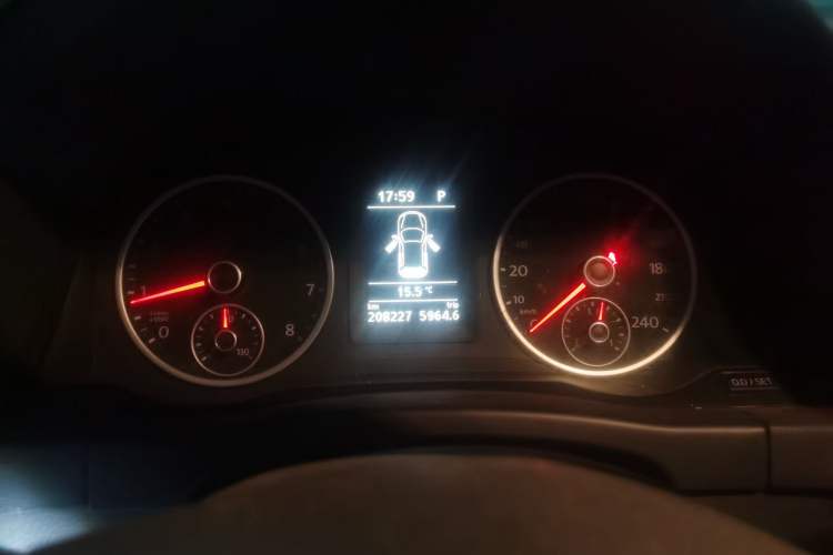 Used Volkswagen Tiguan 2013 1.8 TSI Automatic Two-Wheel Drive Comfort Edition Instrument Cluster