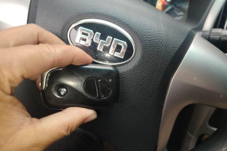 Used BYD F3 2015 Energy-Saving Edition 1.5L Manual Luxury Model