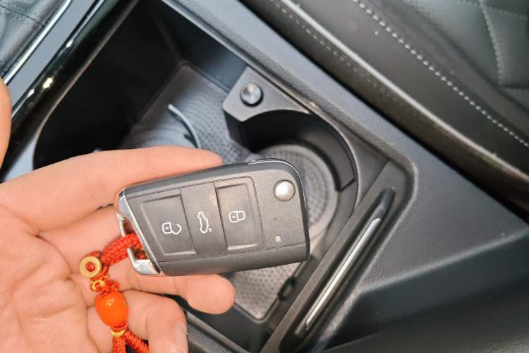 Used Volkswagen Sagitar 2023 300TSI DSG Excellence Edition Interior 1