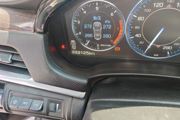 Used Cadillac XTS 2013 28T Leading Model