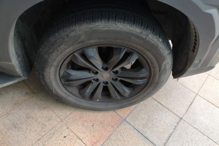 Used SAIC MAXUS D90 2017 2.0T Automatic Two-Wheel Drive Mercury Base Edition
