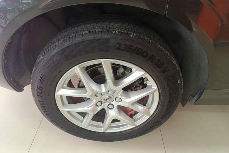 Used Volvo XC60 2019 T5 4x4 Smart Edition China VI Standard