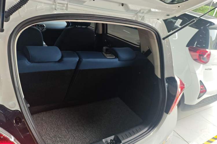 Used CHANGAN OSHAN Benni E-Star 2020 Heart Edition Lithium Iron Phosphate (31.95 kWh)
