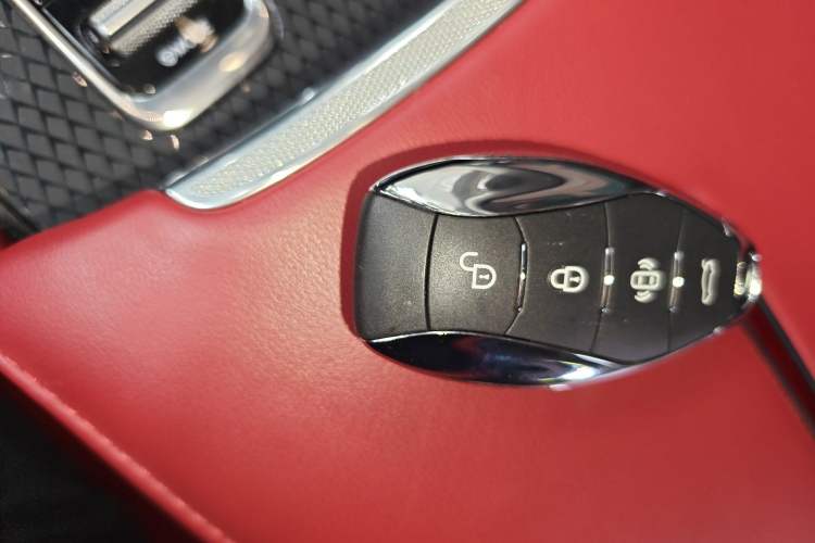 Used Hongqi HS3 2023 1.5T Two-Wheel Drive Shanwei Edition