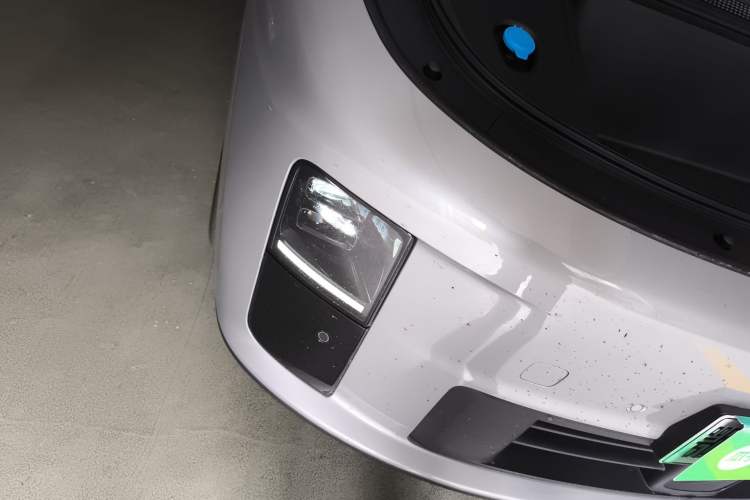 Used Li Auto i6 2025 Model Four-Wheel-Drive Standard Type