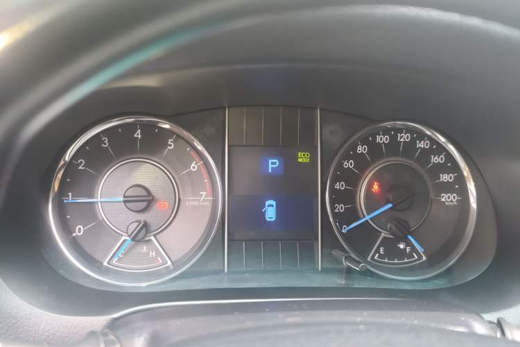 Used Toyota Fortuner 2016 2.7L Middle East Version Instrument Cluster