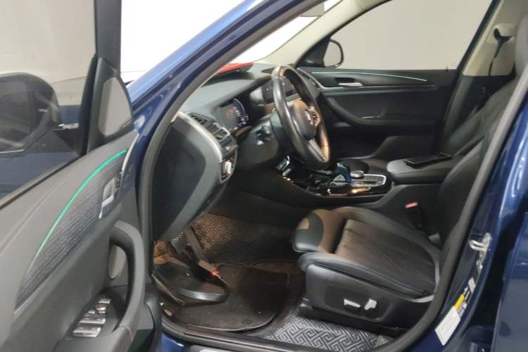 Used BMW iX3 2022 Leading Type