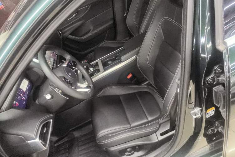 Used Jaguar XEL 2021 2.0T 250 PS R-DYNAMIC S Advanced Sport Edition Left Front Seat