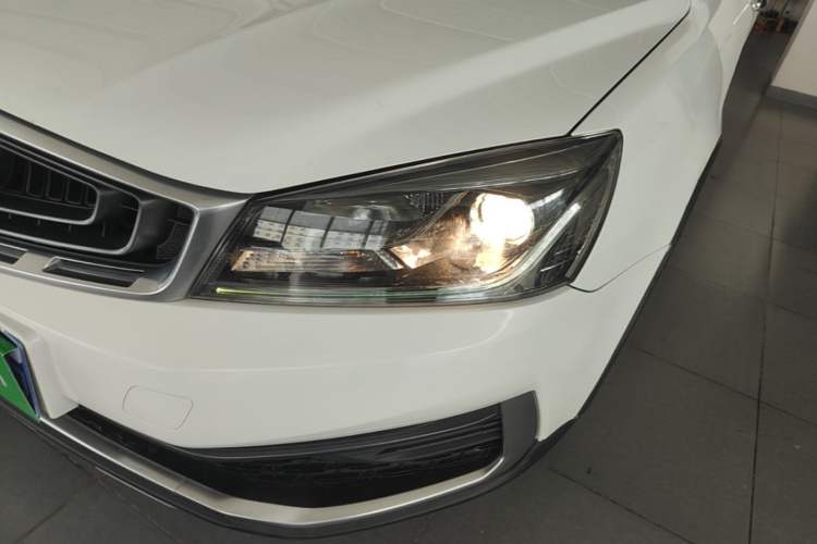 Used Geely Auto Vision S1 2018 1.5L Manual Fong Chi Model
