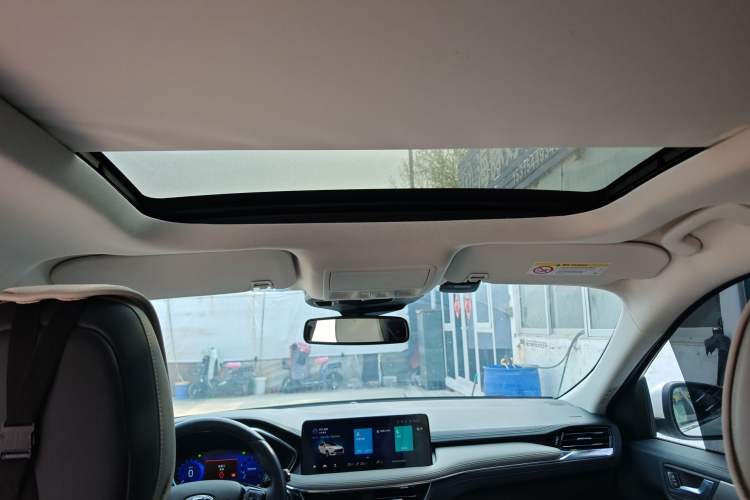 Used Ford Escape 2020 EcoBoost 245 Four-Wheel Drive Luxury Edition