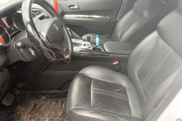 Used Peugeot 3008 2015 2.0L Automatic Trend Edition
