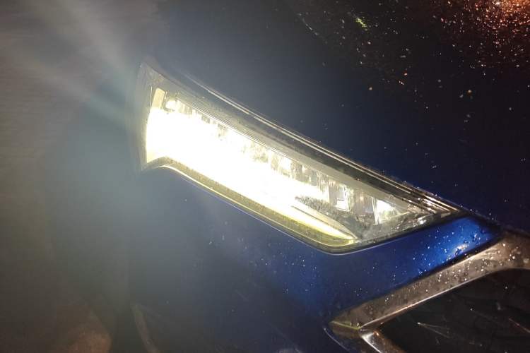 Used Acura CDX 2021 1.5T Two-Wheel Drive Deluxe Edition Right Front Headlight