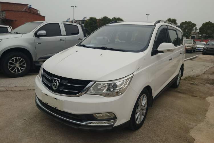 Used Baojun 730 2016 1.5T Manual Luxury Edition 7 Seats