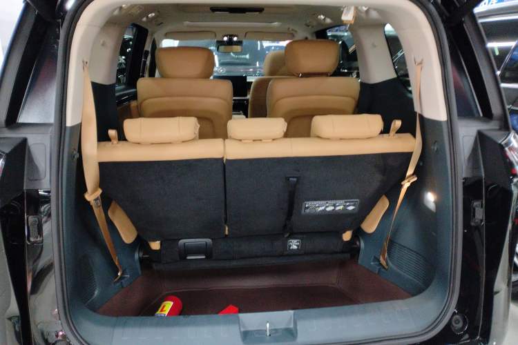 Used GAC Trumpchi Trumpchi E8 2024 Honor Series 2.0L Honor Edition
