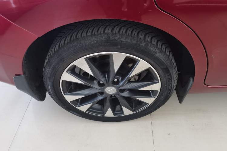 Used Nissan Tiida 2016 1.6L CVT ZhiZun Edition