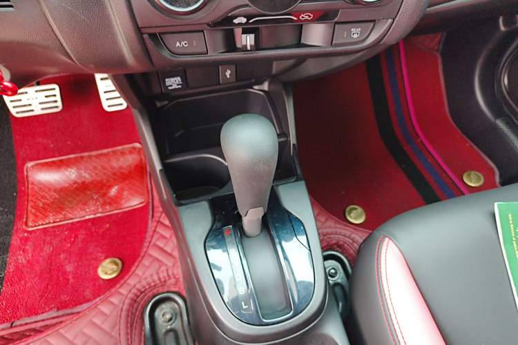 Used Honda Fit 2014 1.5L LX CVT Comfort Model
