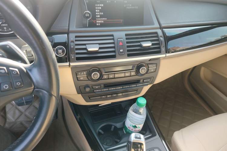 Used BMW X5 2013 xDrive40i
