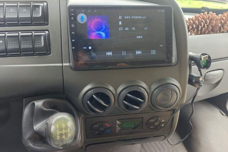 Used Iveco Power Daily 2017 2.5T Classic A32 Mid-Roof 6-7 Seater Bus 47Z5 Audio And AC Panel