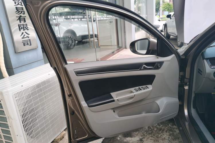 Used Volkswagen Bora 2015 Qihui Edition 1.6L Automatic Fashion Model