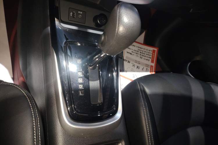 Used Nissan Tiida 2021 1.6L CVT Cool Edition
