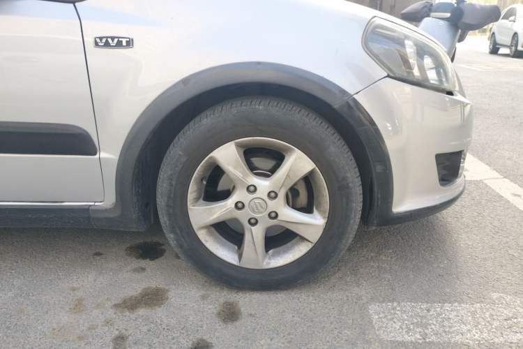 Used Suzuki SX4 2011 Revised Version 1.6L Automatic Sport Edition
