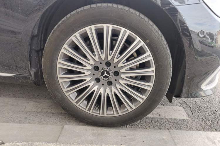 Used Mercedes-Benz E-Class 2023 E 300 L Luxury Model
