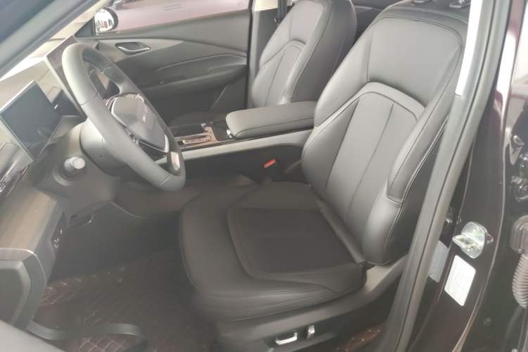 Used Wuling Xingguang 2023 150 Advanced Edition
