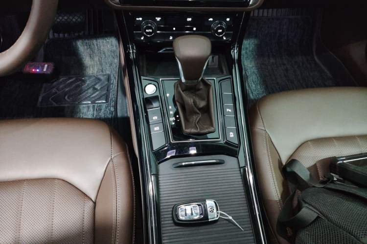 Used Volkswagen Phideon 2021 380TSI Luxury Edition