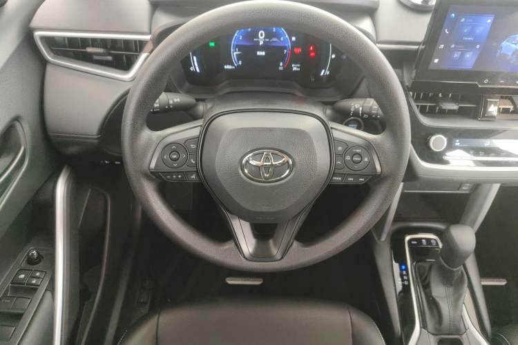 Used Toyota Corolla Cross 2024 2.0L Elite Edition
