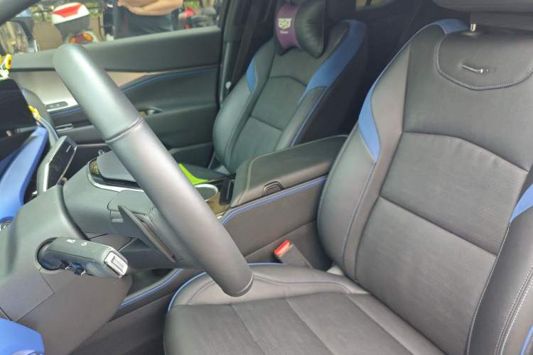 Used Cadillac GT4 2023 25T Luxury Model Left Front Seat