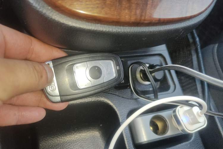 Used Haval H6 2015 Revised Version Sport Edition 1.5T Manual Transmission Two-Wheel Drive Elite Grade