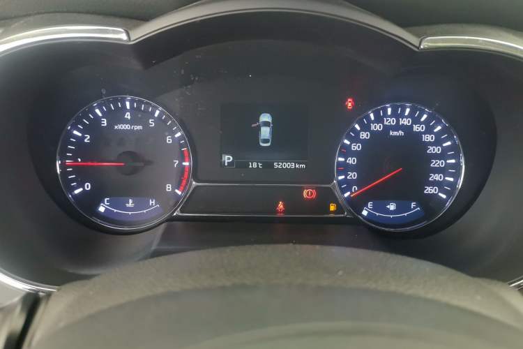 Used Kia K5 2015 2.0L Automatic LUX