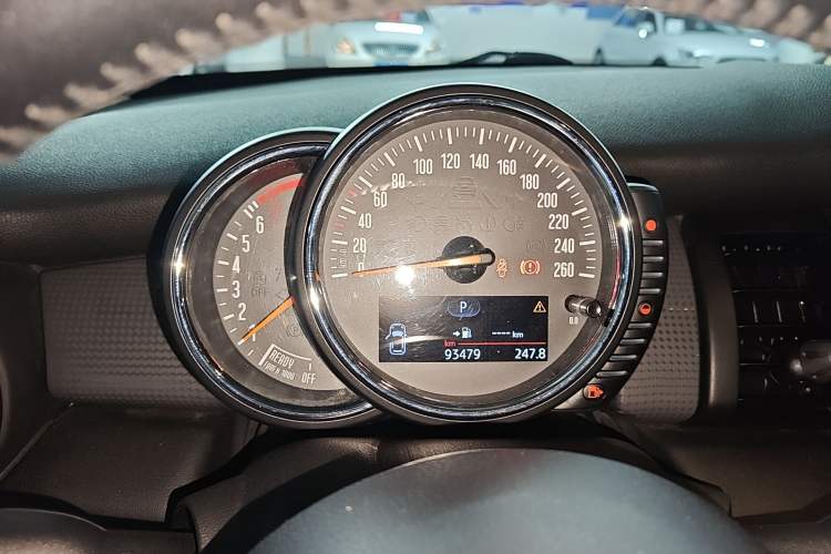 Used MINI MINI 2014 1.5T COOPER Fun