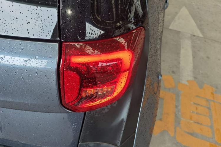 Used Chery New Energy Little Ant 2022 Sweet Pink Edition Full-Sugar Version Lithium Iron Phosphate 30 kW 301 km