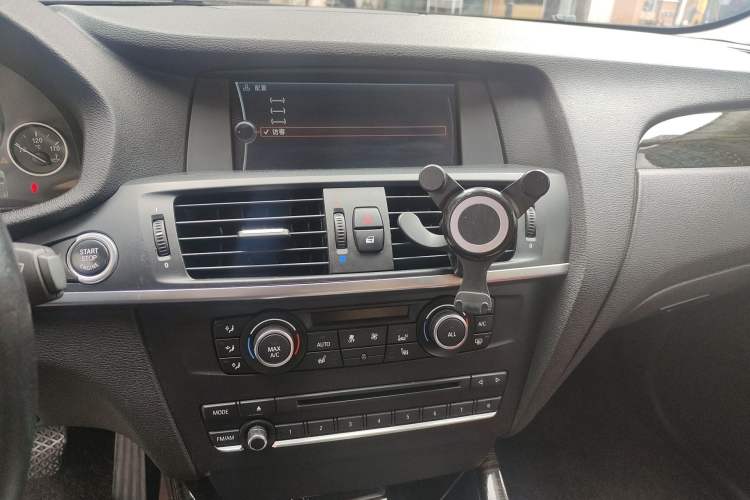 Used BMW X3 2013 xDrive20i Luxury Edition Audio And AC Panel