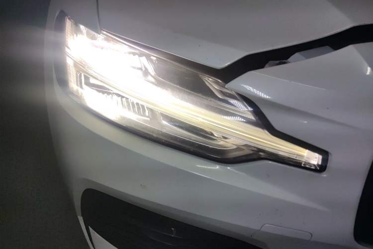 Used Volvo S60 2021 T4 Zhiyi Luxury Edition
