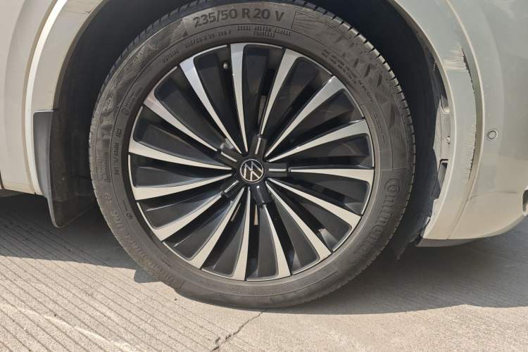 Used Volkswagen Viloran 2020 380TSI Prestige Edition