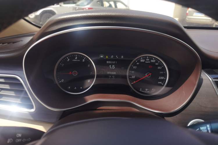 Used Baojun 730 2017 1.5T Manual Prestige Version 7 Seats