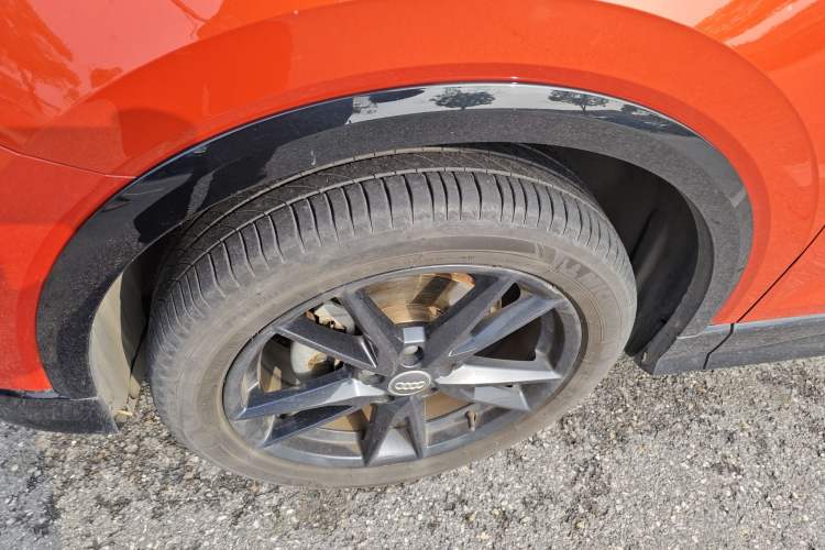 Used Audi Q2L 2018 35 TFSI Fashion Dynamic Version China V Emission Standard
