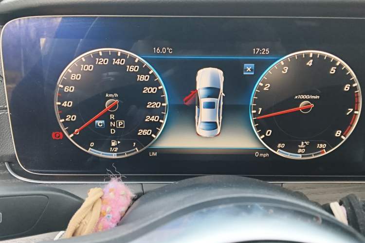 Used Mercedes-Benz E-Class 2019 Restyled E 300 L Sporty and Stylish Edition Instrument Cluster