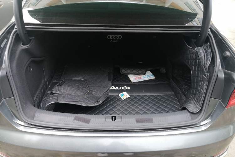 Used Audi A4L 2019 45 TFSI quattro Individual Sport Edition China VI